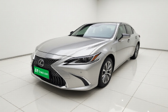 雷克萨斯ES 2020款 200 卓越版