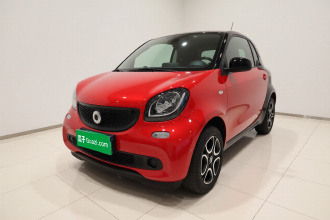 smart forfour 2016款 0.9T 66千瓦先锋版