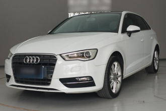 奥迪A3 2015款 Sportback 40 TFSI 自动舒适型