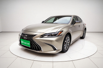 雷克萨斯ES 2022款 300h 卓越版