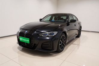 宝马4系 2022款 425i Gran Coupe M运动曜夜套装