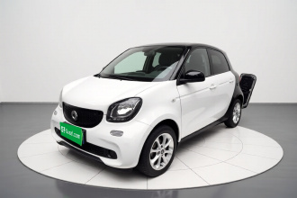 smart forfour 2018款 0.9T 66千瓦先锋版