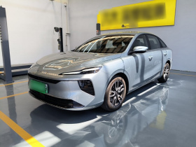 荣威D6 2025款 520km 智享版
