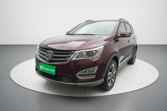 宝骏560 2016款 1.5T 手动豪华型