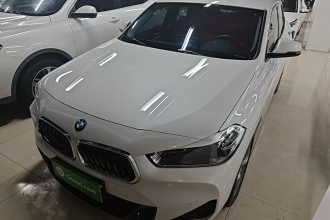 宝马X2 2022款 sDrive25i M运动套装