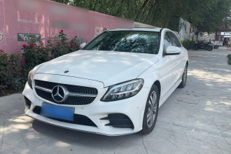 奔驰C级 2019款 C 180 L 时尚型运动版