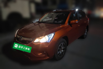 比亚迪 宋 2016款 盖世版 1.5TI 手动领先型