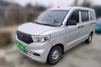 五菱汽车 五菱宏光V 2021款 1.5L劲取版LAR