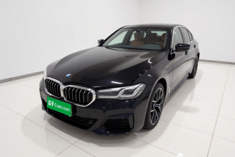 宝马5系 2022款 改款二 530Li 尊享型 M运动套装