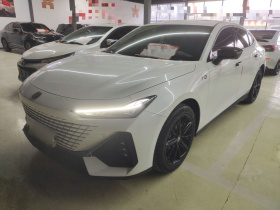 长安UNI-V 智电iDD 2023款  智电iDD 1.5T 113km智趣型