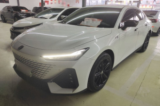 长安UNI-V 智电iDD 2023款  智电iDD 1.5T 113km智趣型