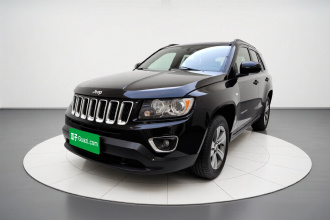Jeep 指南者(进口) 2014款 2.4L 四驱运动版