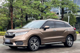 本田 冠道 2017款 370TURBO 四驱尊享版