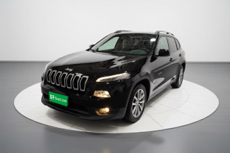 Jeep 自由光 2016款 2.0L 智能版