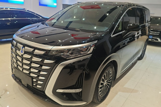 腾势D9 2024款 DM-i 980 四驱尊荣型