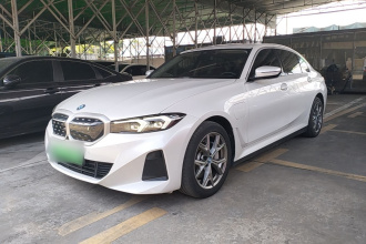 宝马i3 2022款 eDrive 35 L