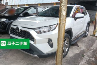 丰田 RAV4荣放 2022款 2.0L CVT两驱风尚版