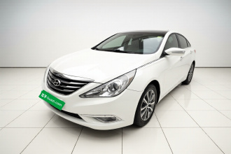 现代 索纳塔 2013款 2.0L 自动豪华版