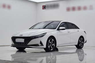 现代 伊兰特 2021款 1.5L CVT LUX尊贵版