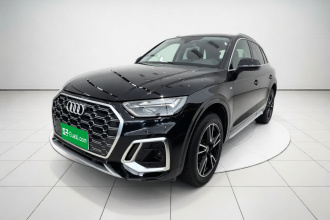 奥迪Q5L 2024款 40 TFSI 时尚动感型