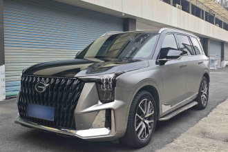 广汽传祺 传祺GS8 2022款 双擎系列 2.0TM 两驱尊贵版 （七座）