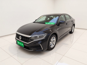 大众 帕萨特新能源 2025款 430PHEV 混动商务版