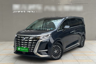 腾势D9 2022款 DM-i 970 四驱旗舰型