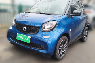 smart fortwo 2018款 0.9T 66千瓦硬顶先锋版 国V