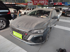 东风风神 奕炫MAX 2021款 1.5T 超能型爸版