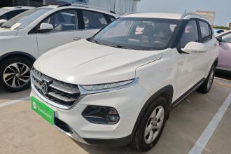 宝骏510 2017款 1.5L 自动时尚型