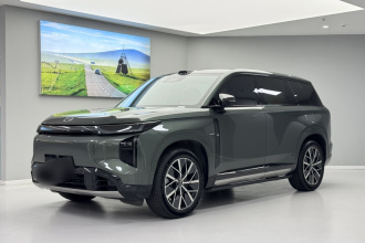 广汽传祺 传祺向往S7 2025款 180km Ultra 四驱激光雷达版