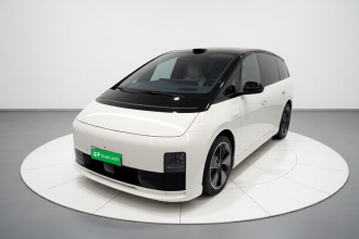 理想汽车 理想MEGA 2025款 Home 家庭特别版