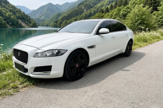 捷豹XFL 2020款 XFL 2.0T P200 两驱精英版
