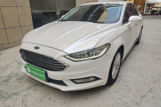 福特 蒙迪欧 2017款 改款 EcoBoost 180 时尚型