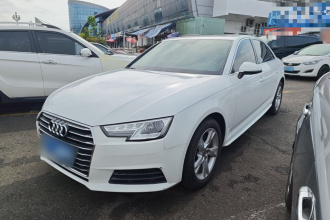 奥迪A4L 2017款 Plus 40 TFSI 进取型