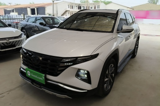 现代 2023款 途胜L 1.5T 自动两驱GLX精英版