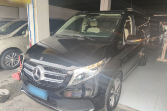 奔驰V级 2021款 V 260 领航版
