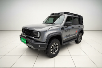 北京越野 北京BJ40 2024款 2.0T 全新刀锋英雄版 攀登者