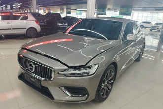 沃尔沃S60 2020款 T4 智远豪华版