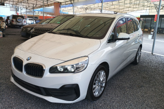 宝马2系多功能旅行车 2019款 220i 领先型