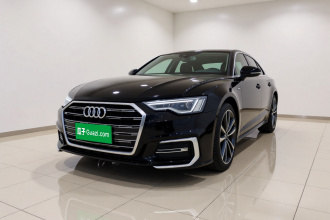 奥迪A6L 2023款 改款 45 TFSI quattro 臻选动感型