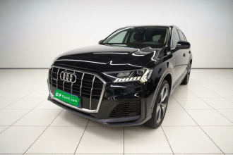 奥迪Q7 2020款 55 TFSI quattro S line运动型