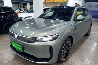 岚图汽车 岚图FREE 2025款 FREE+ 四驱乾崑版