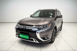 三菱 欧蓝德 2019款 2.4L 四驱致享版 7座 国V