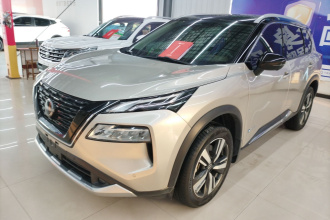 日产 奇骏 2023款 e-POWER 超混双电机四驱至尊版