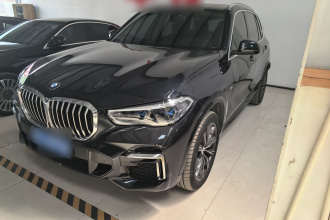 宝马X5 2022款 xDrive 30Li 尊享型M运动套装