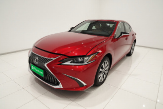 雷克萨斯ES 2020款 200 豪华版