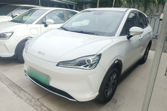 哪吒汽车 哪吒V 2022款 潮 300 Lite 磷酸铁锂