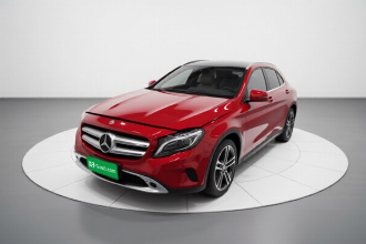 奔驰GLA 2015款 GLA 220 4MATIC 豪华型