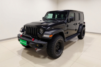 Jeep 牧马人 2022款 2.0T 高地四门版